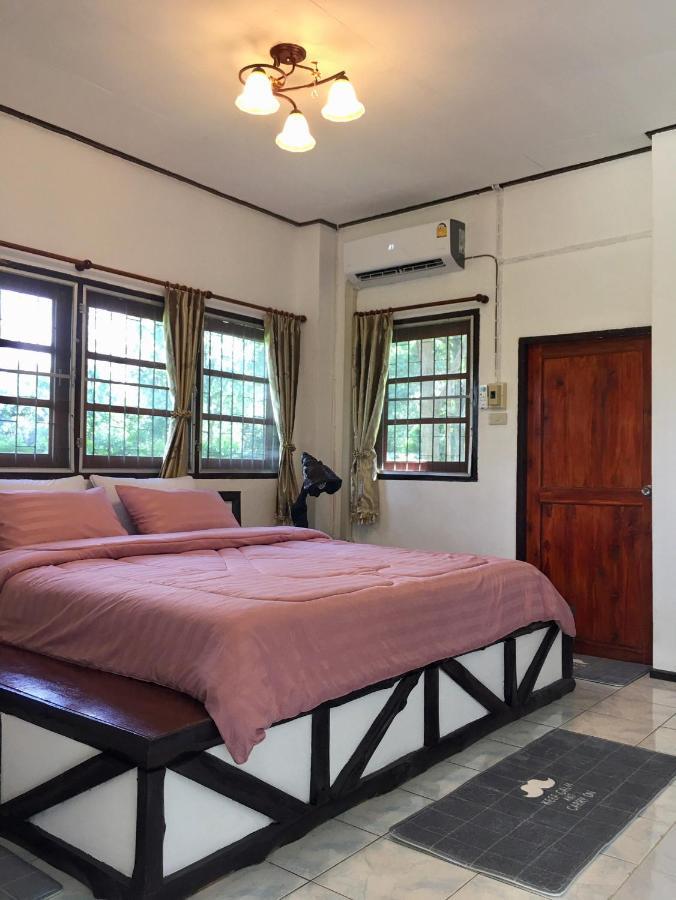 Nan Waterside Hong Bon Nern B&B 외부 사진