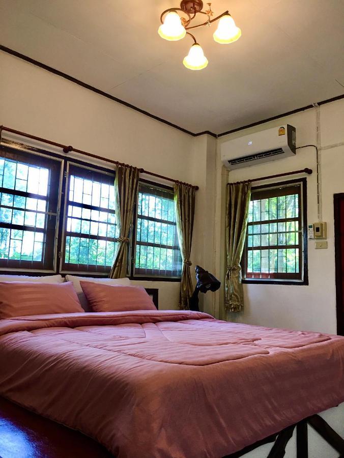 Nan Waterside Hong Bon Nern B&B 외부 사진