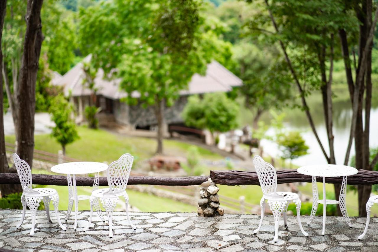 Nan Waterside Hong Bon Nern B&B 외부 사진
